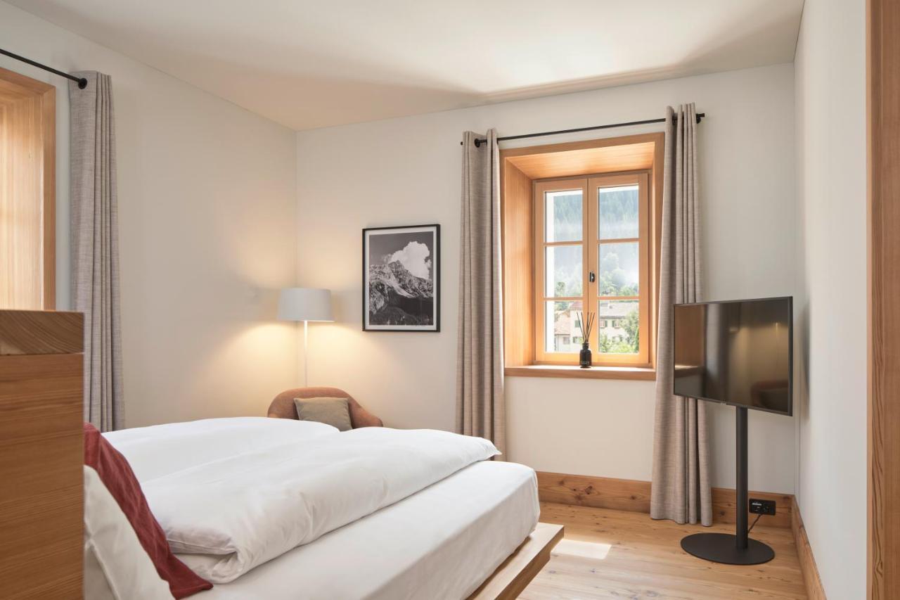 Hotel Post Andeer Bagian luar foto