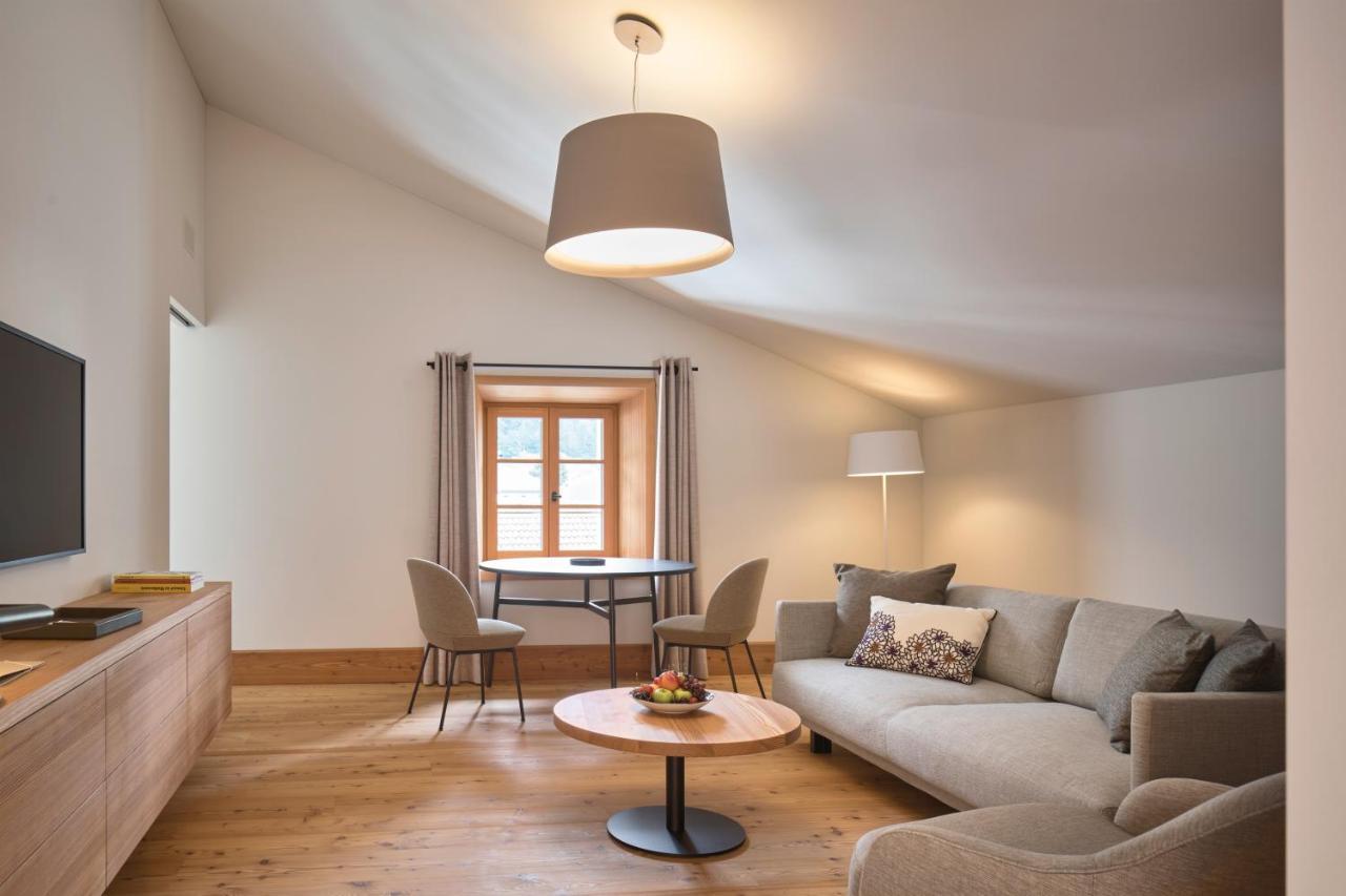 Hotel Post Andeer Bagian luar foto