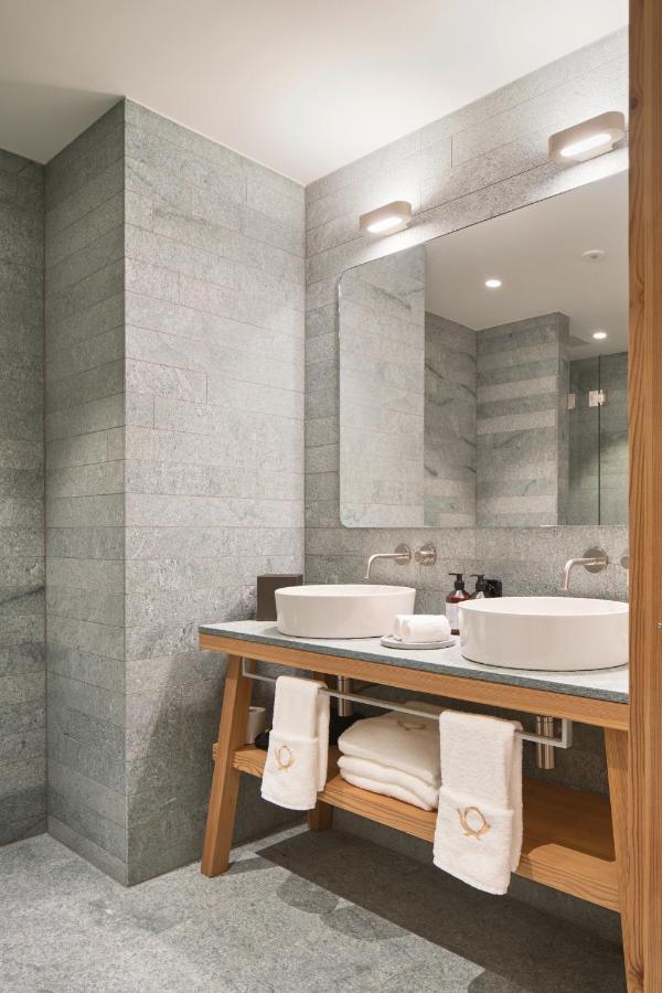 Hotel Post Andeer Bagian luar foto